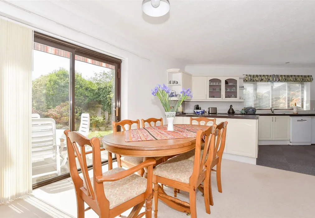 Kitchen/Dining Room - Worthing Road, Southwater, Horsham, West Sussex - Wards of Kent