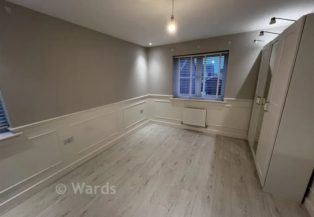 Vacant - Bedroom 1 - Saunders Field, Maidstone, Kent - Wards of Kent