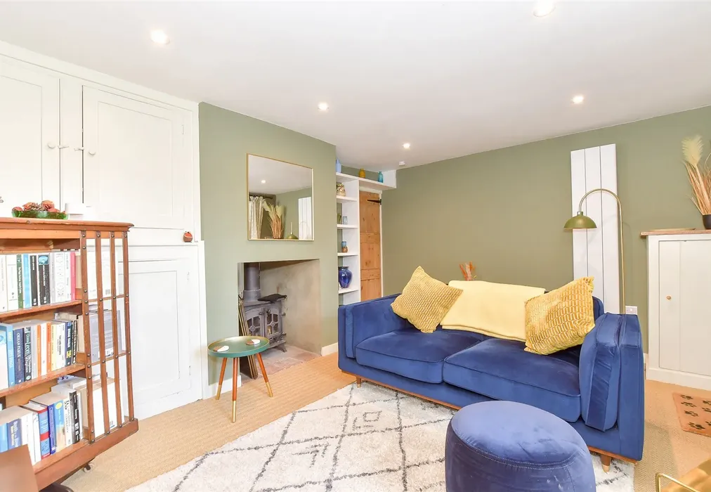 Lounge - Pond Cottages, Compton, Chichester, West Sussex - Wards of Kent
