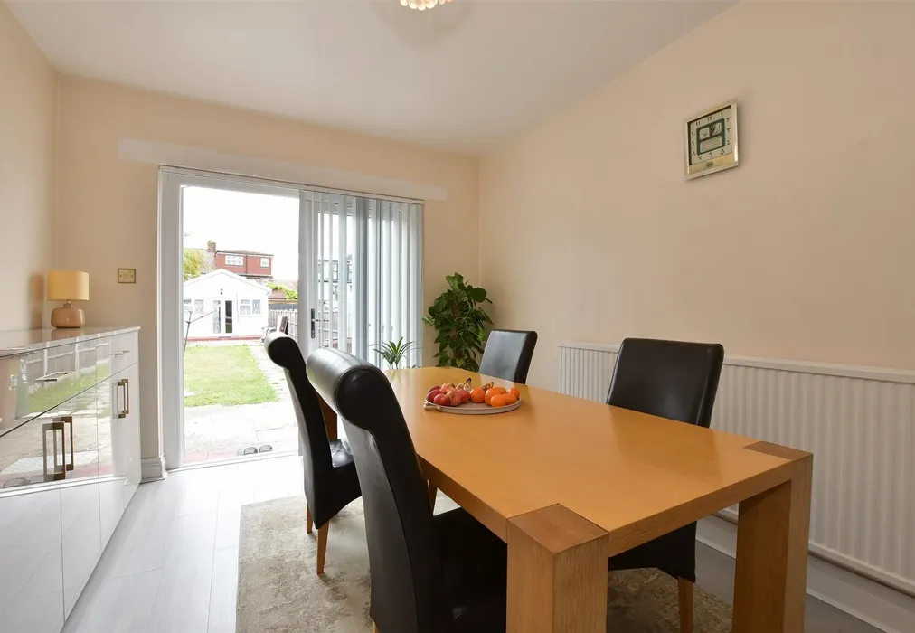 Dining Room - New Road, Chingford - Wards of Kent