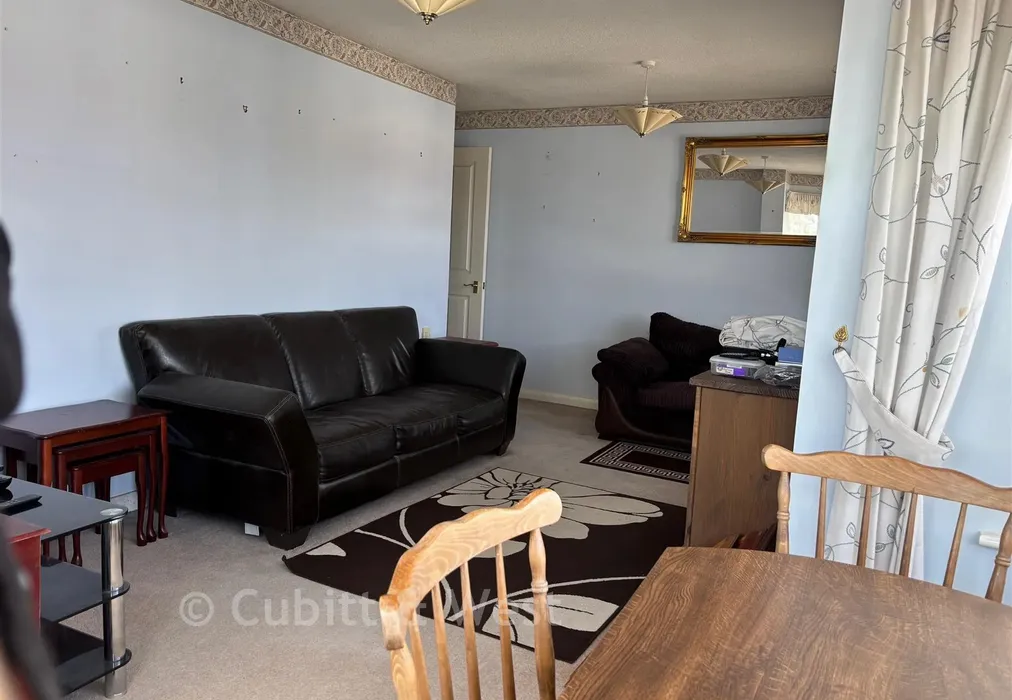Dining/Living Room - Downderry Road, Bromley, Kent - Wards of Kent