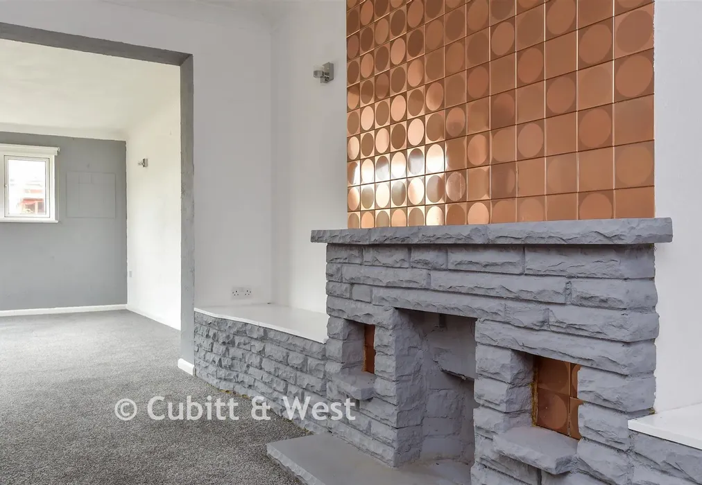 Internal Lifestyle Photograph - Seaview Road, Peacehaven, East Sussex - Wards of Kent