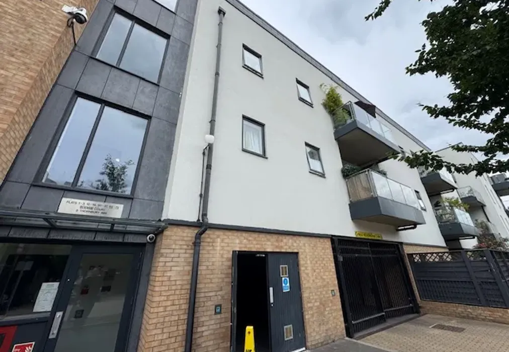 Outside - Thornbury Way, Walthamstow - Wards of Kent