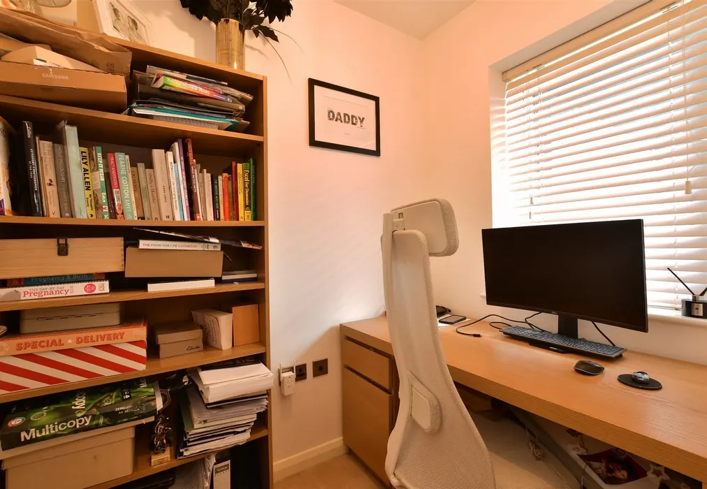 Study - Thornbury Way, Walthamstow - Wards of Kent