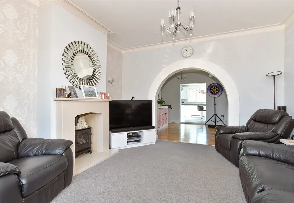 Lounge - Wards Hill Road, Minster On Sea, Sheerness, Kent - Wards of Kent