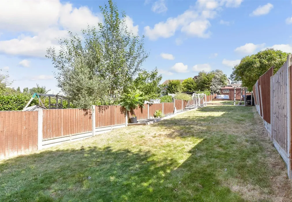 Rear Garden - Wards Hill Road, Minster On Sea, Sheerness, Kent - Wards of Kent