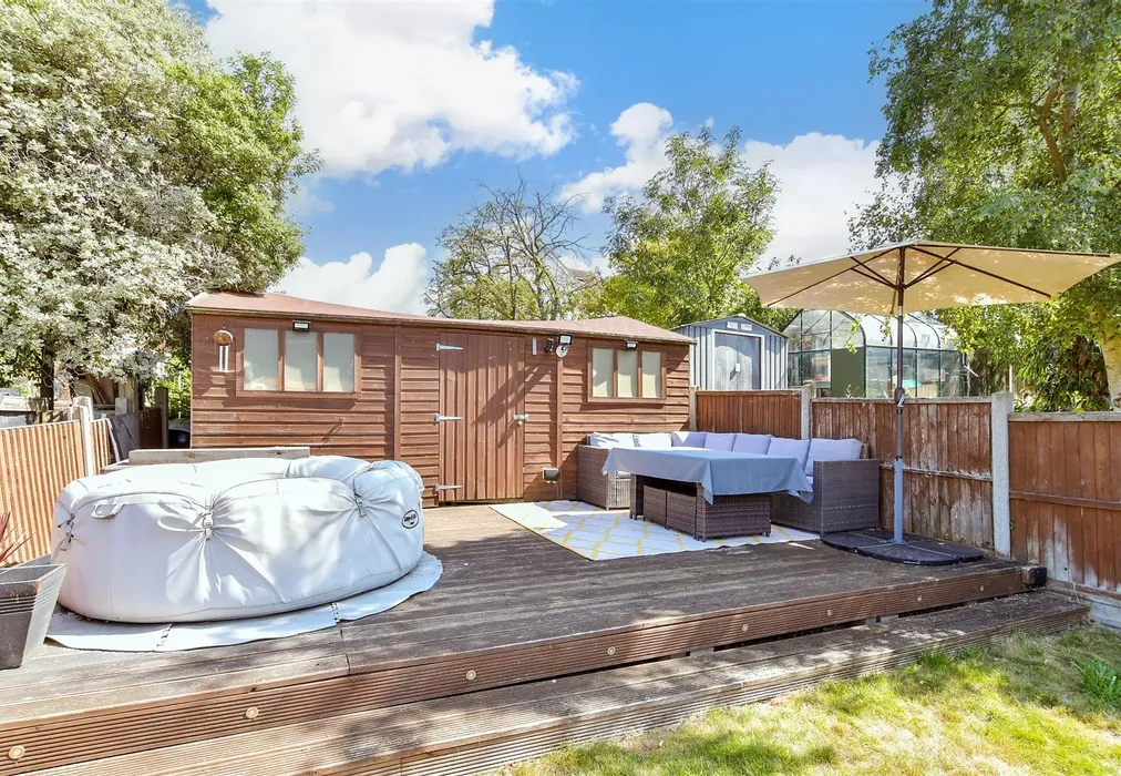 External Lifestyle Photograph - Wards Hill Road, Minster On Sea, Sheerness, Kent - Wards of Kent