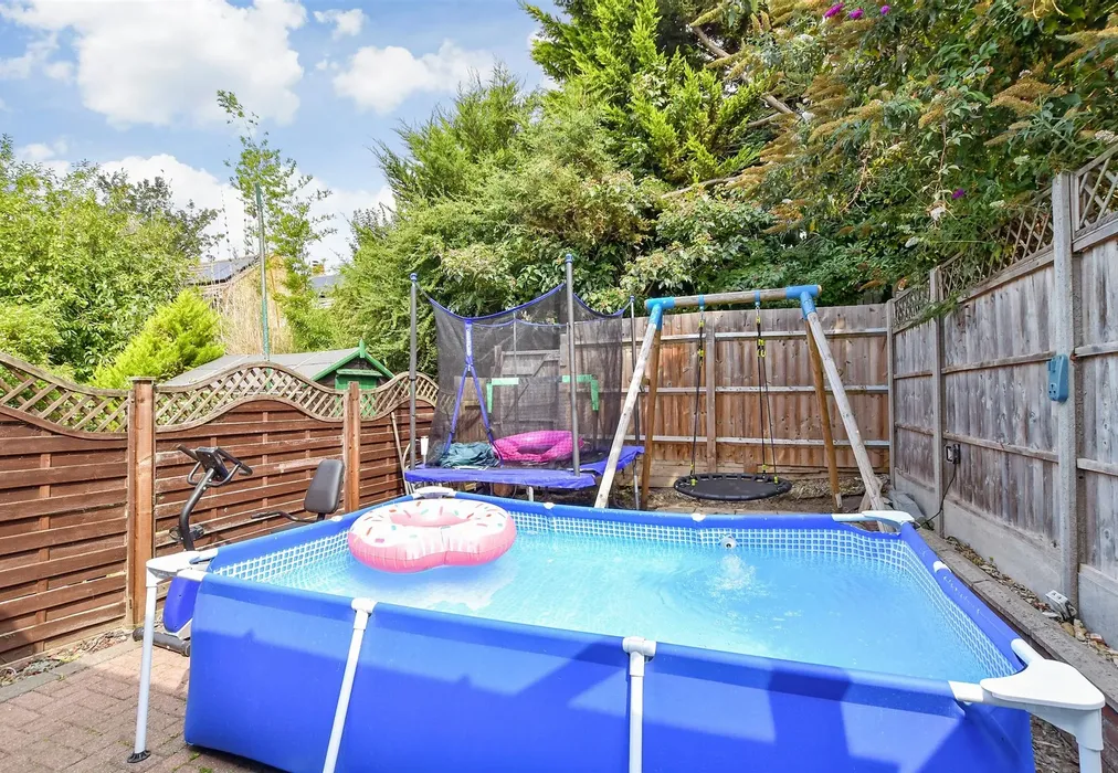 Rear Garden - Sheridan Close, Maidstone, Kent - Wards of Kent