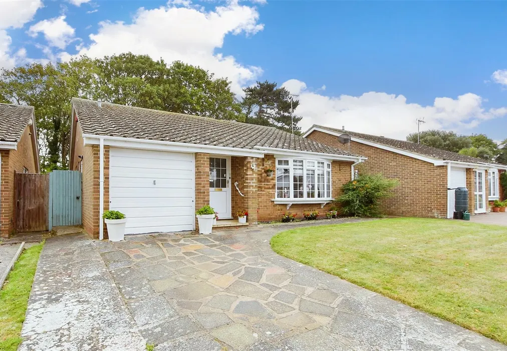 Front...(Web) - Guy Close, Broadstairs, Kent - Wards of Kent