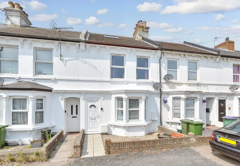 External (Web). - Mountfield Road, New Romney, Kent - Wards of Kent