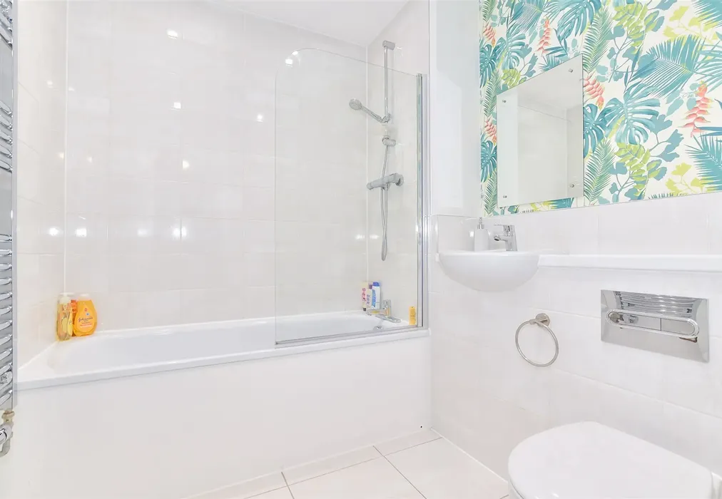 Bathroom - Lasius Drive, Coxheath, Maidstone, Kent - Wards of Kent