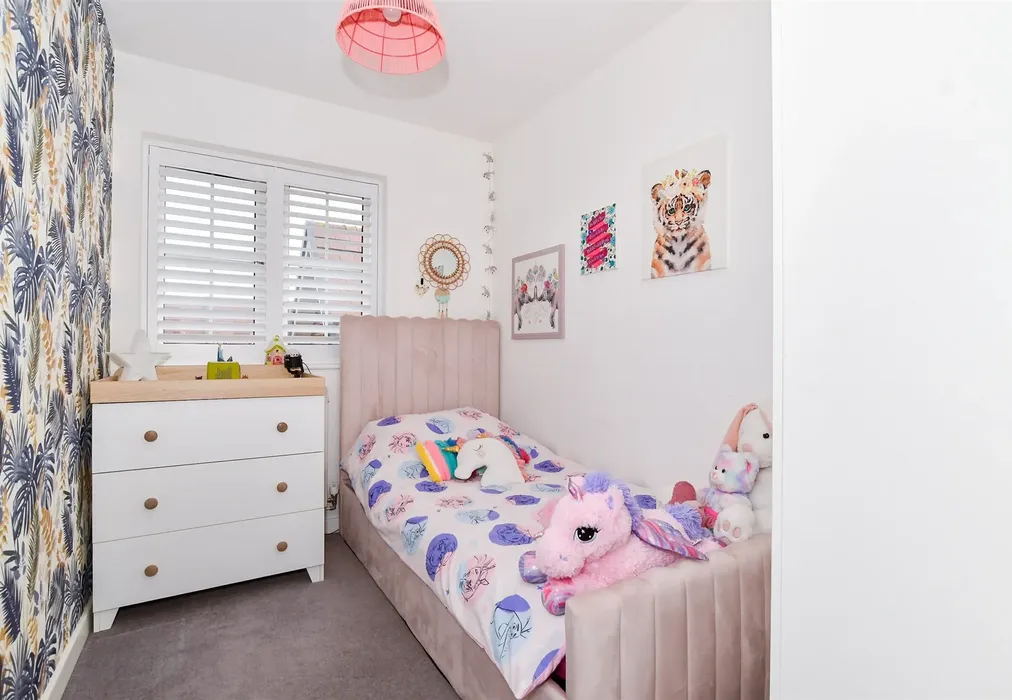 Bedroom 3 - Lasius Drive, Coxheath, Maidstone, Kent - Wards of Kent