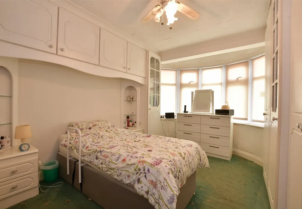 Bedroom 1 - Straight Road, Romford, Essex - Wards of Kent