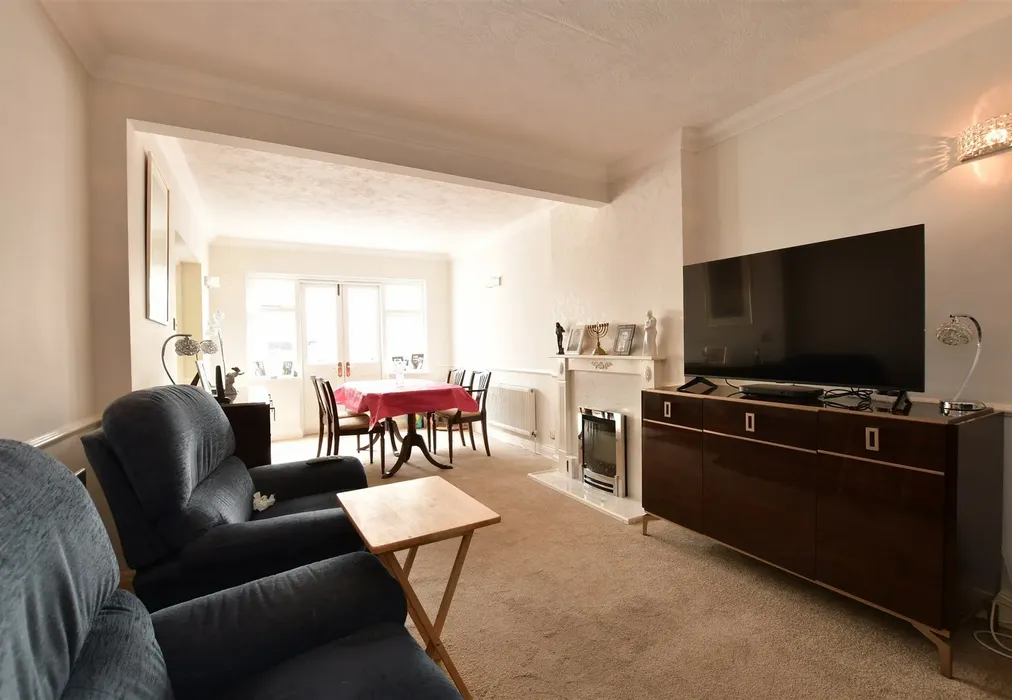 Lounge/ Dining Room - Straight Road, Romford, Essex - Wards of Kent