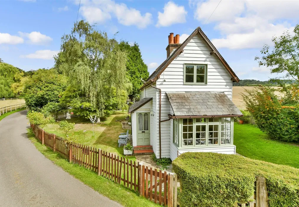 External (Web) - Rectory Lane, Buckland, Surrey - Wards of Kent