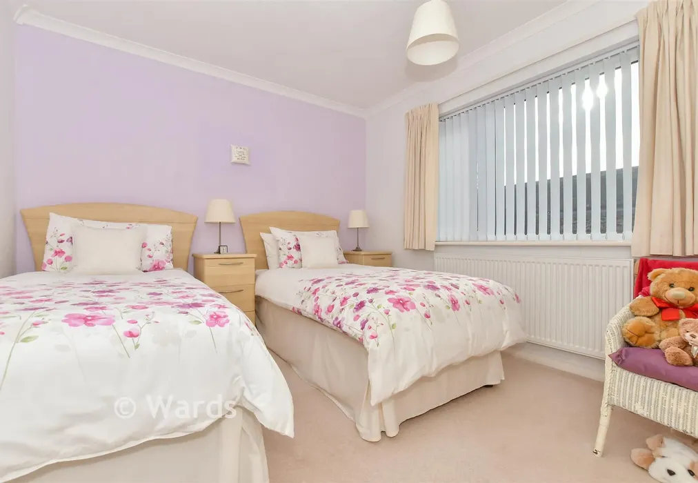 Bedroom 2 - Leatt Close, Broadstairs, Kent - Wards of Kent