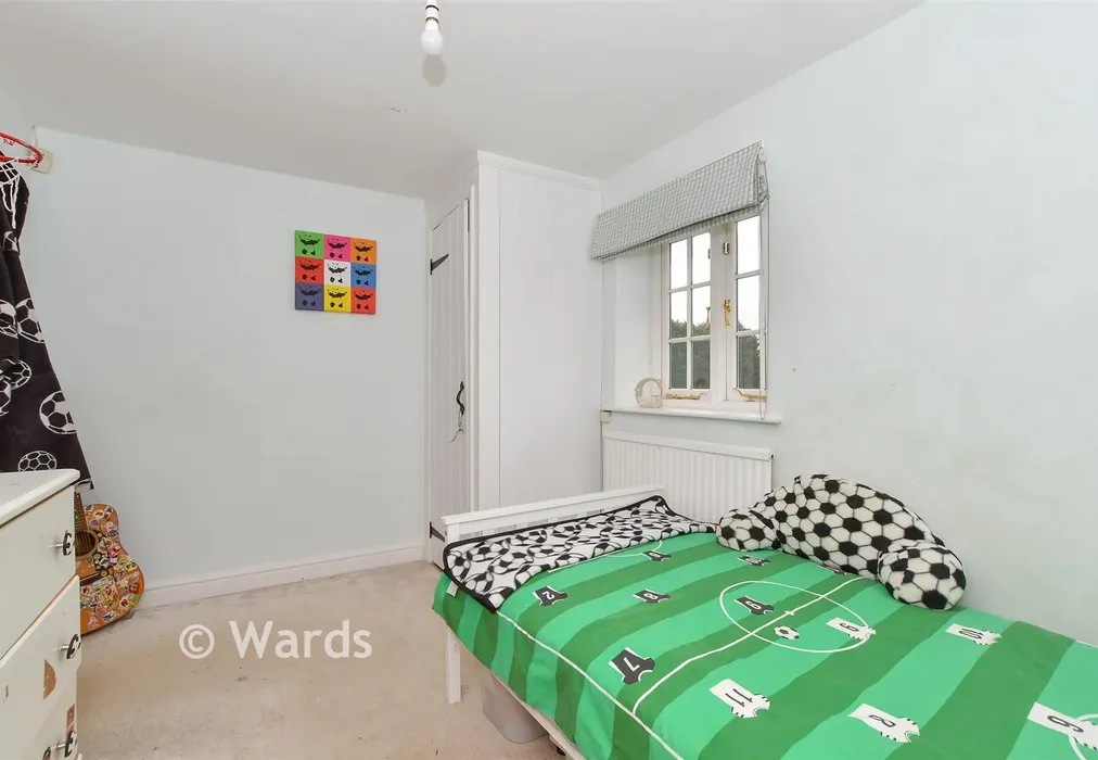 Bedroom 4 - Lenham Road, Headcorn, Maidstone, Kent - Wards of Kent
