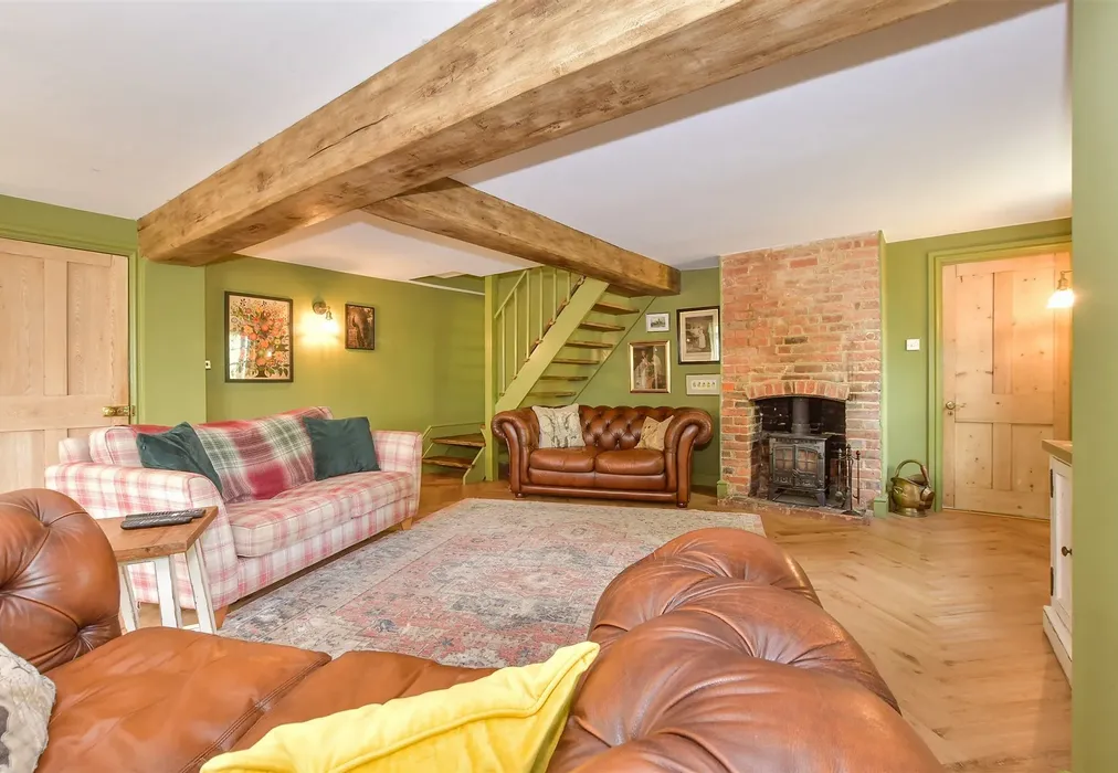 Lounge - Lenham Road, Headcorn, Maidstone, Kent - Wards of Kent