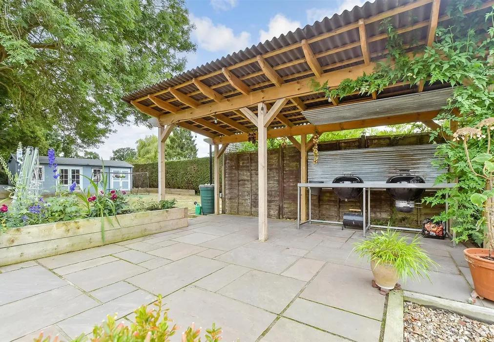 Patio / Decking - Lenham Road, Headcorn, Maidstone, Kent - Wards of Kent