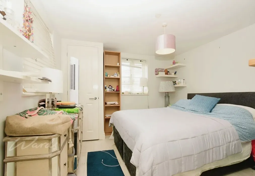 Tem bed 1 use - Fort Crescent Margate CT9 - Wards of Kent