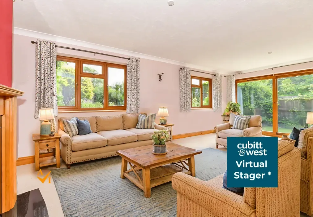 Lounge (Farmhouse style) - North Street, Punnetts Town, Heathfield, East Sussex - Wards of Kent