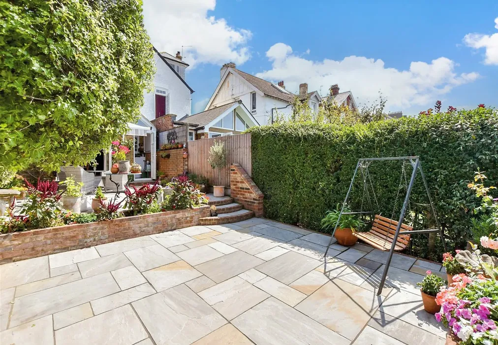 Rear Garden - The Marina, Deal, Kent - Wards of Kent