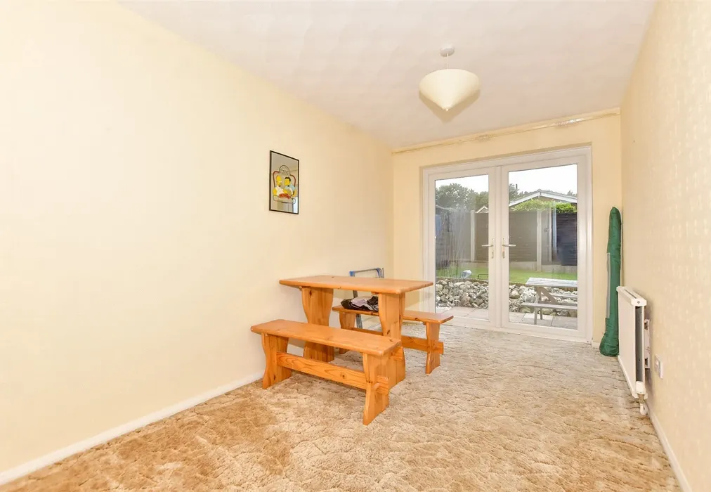 Bedroom 3 - Meadow View Road, Shepherdswell, Dover, Kent - Wards of Kent