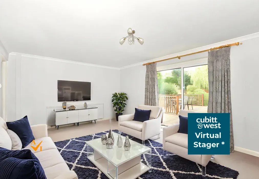 Lounge (Modern style) - Elmbridge Road, Cranleigh, Surrey - Wards of Kent