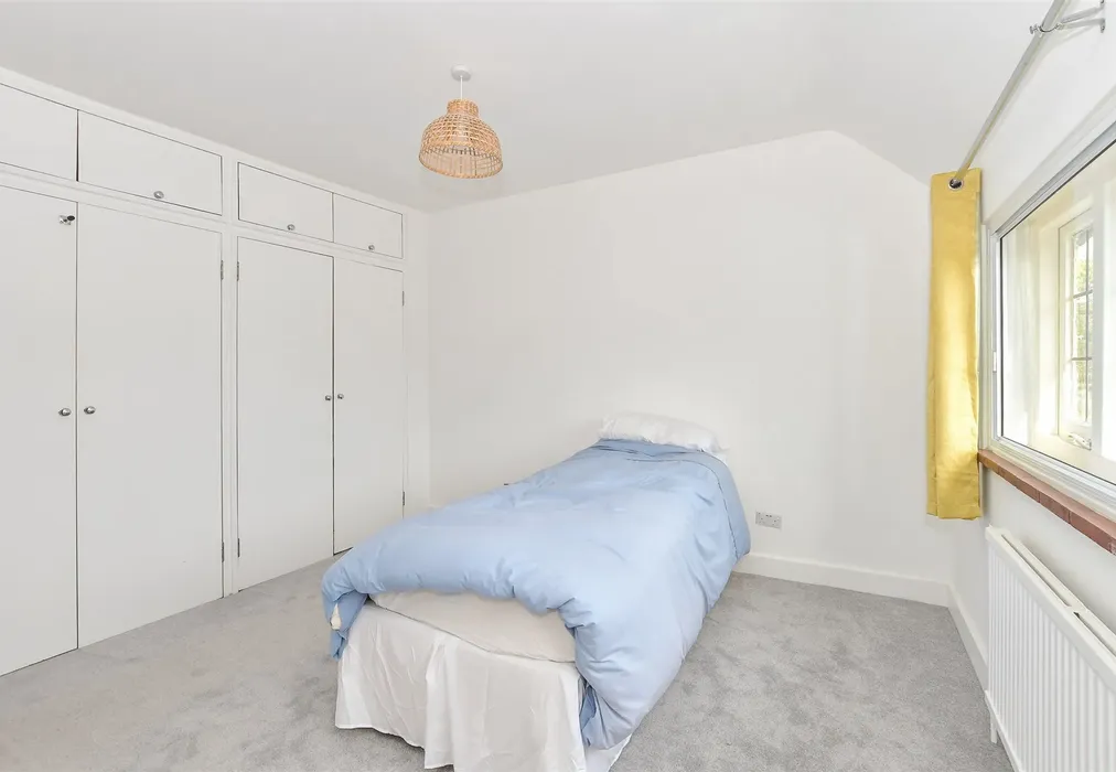 Bedroom 2 - Elmbridge Road, Cranleigh, Surrey - Wards of Kent