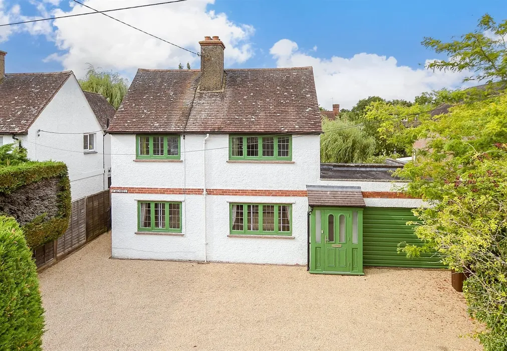 External (Web) - Elmbridge Road, Cranleigh, Surrey - Wards of Kent