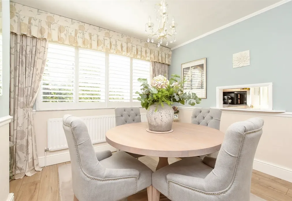 Dining Area - Linnell Road, Redhill, Surrey - Wards of Kent