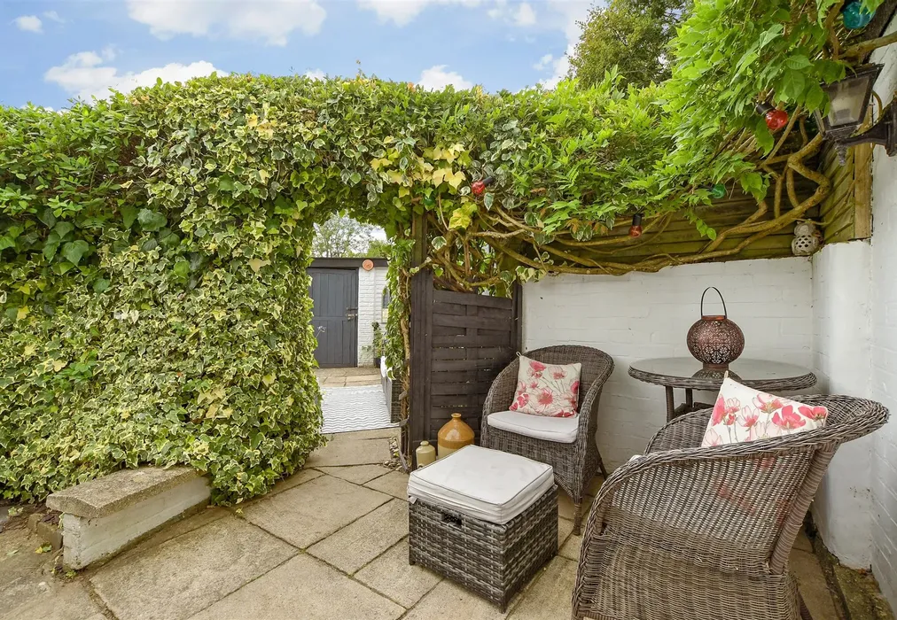 Rear Garden - Linnell Road, Redhill, Surrey - Wards of Kent