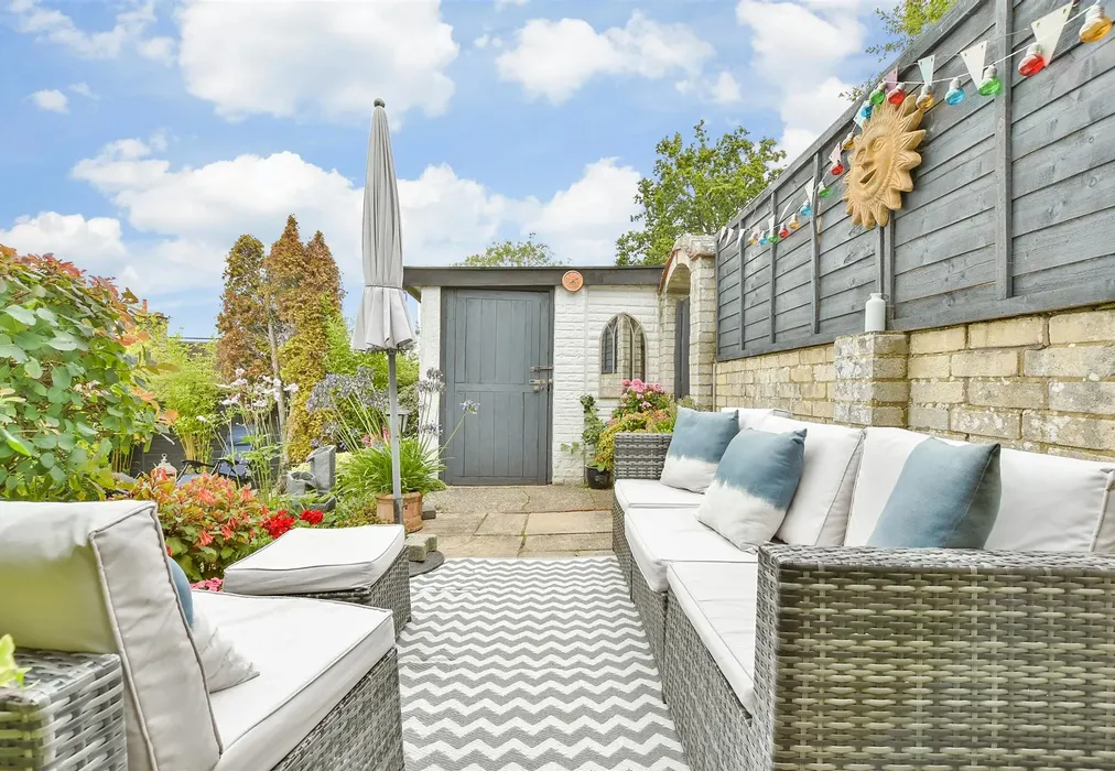 Rear Garden - Linnell Road, Redhill, Surrey - Wards of Kent