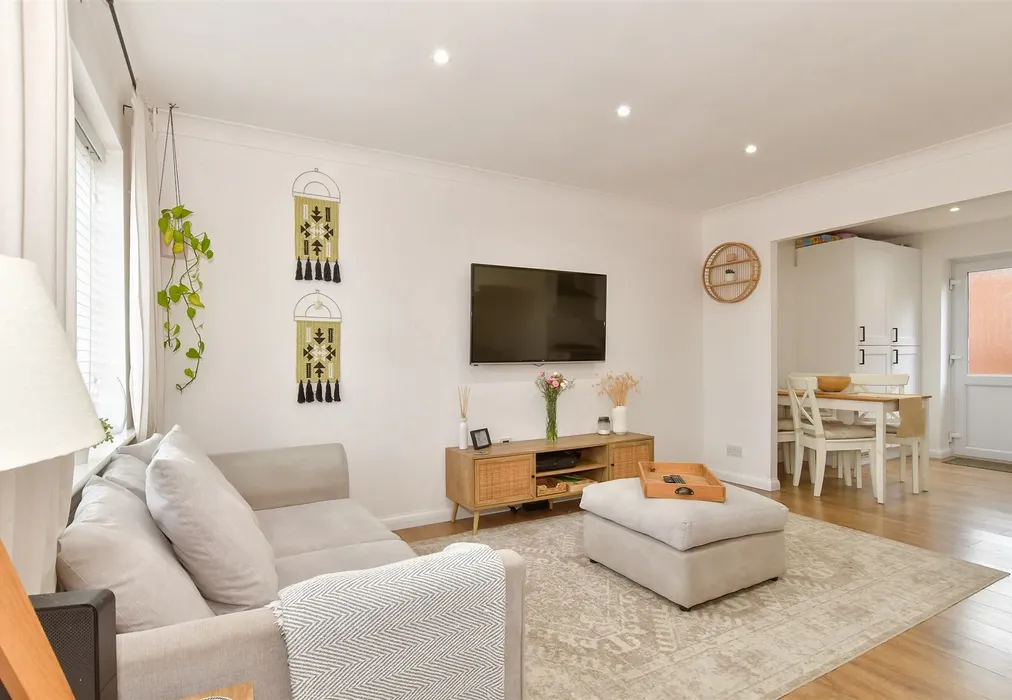Lounge - Christie Close, Walderslade, Chatham, Kent - Wards of Kent