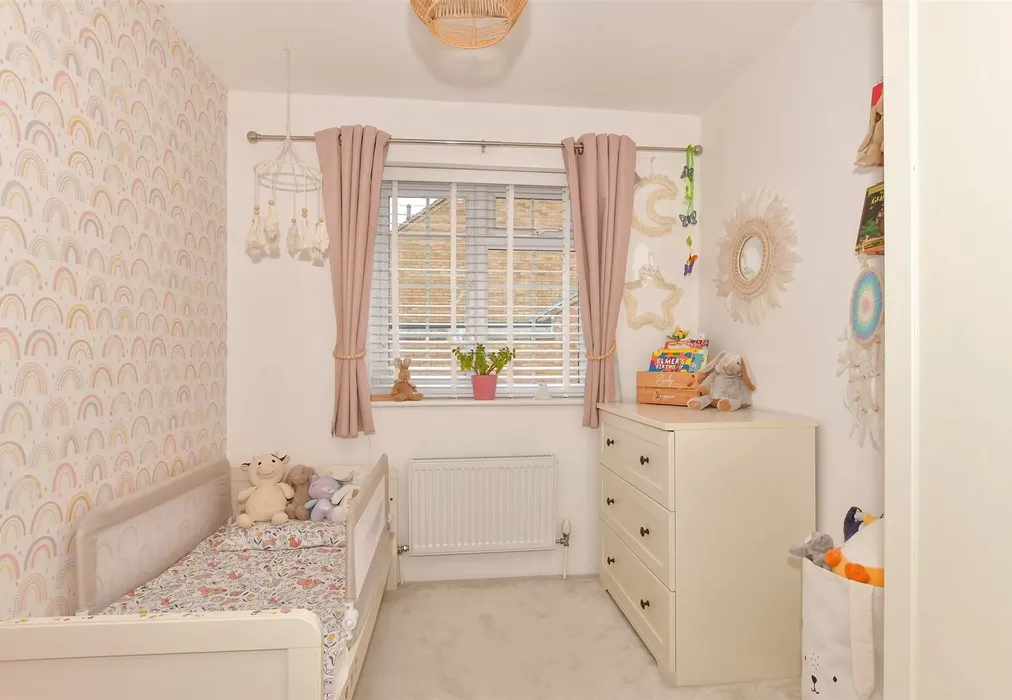 Bedroom 2 - Christie Close, Walderslade, Chatham, Kent - Wards of Kent
