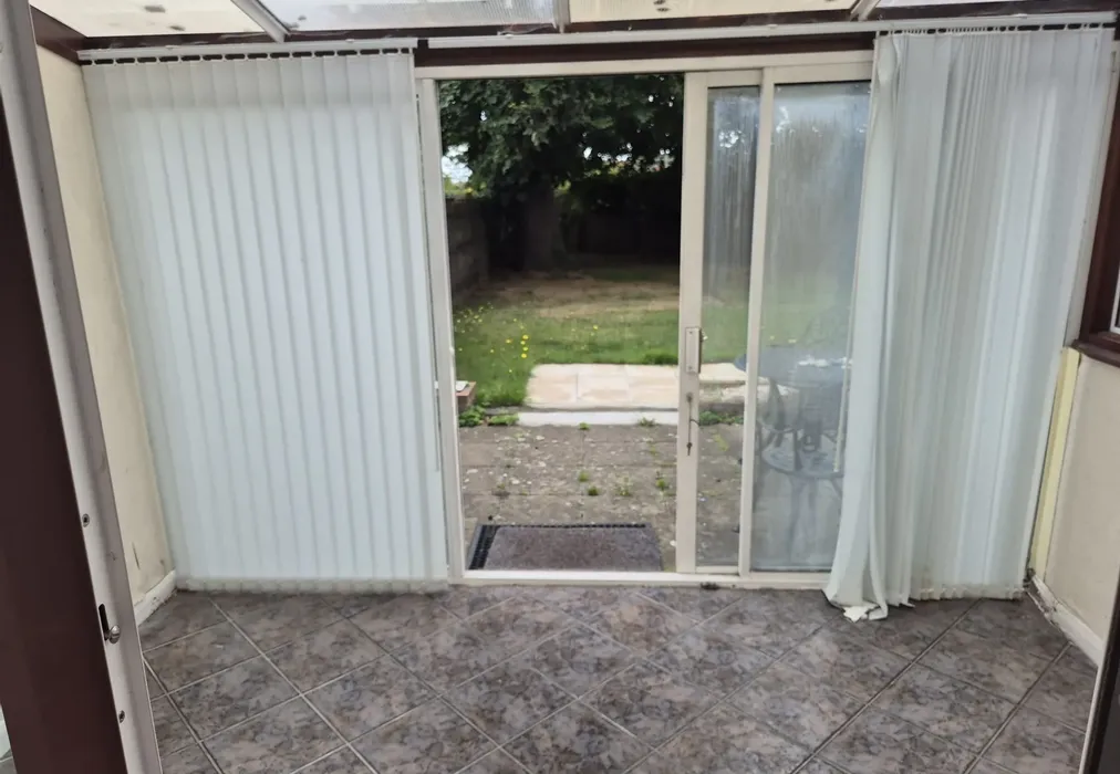 Conservatory - Bridge Road, Erith, Kent - Wards of Kent