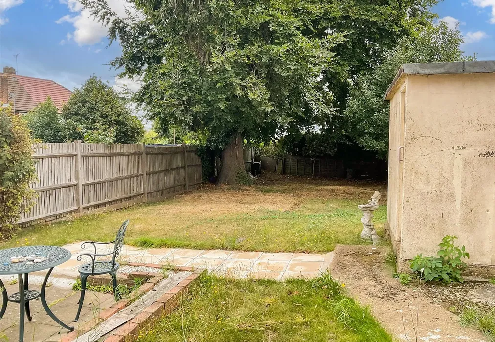 Rear Garden - Bridge Road, Erith, Kent - Wards of Kent
