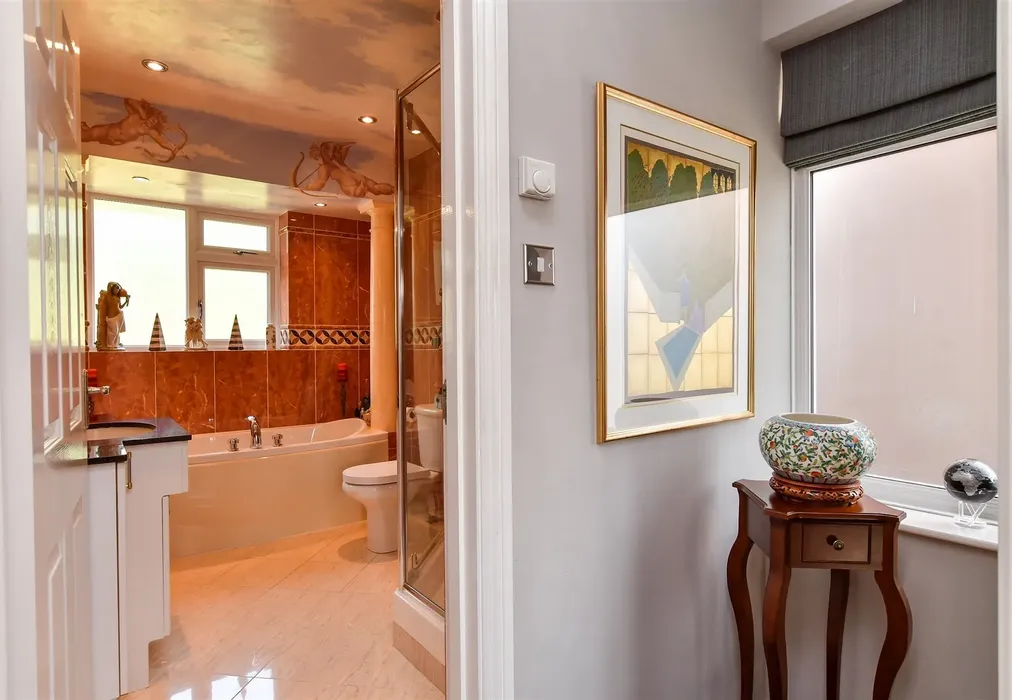 Internal Lifestyle Photograph - Brangwyn Drive, Brighton, East Sussex - Wards of Kent