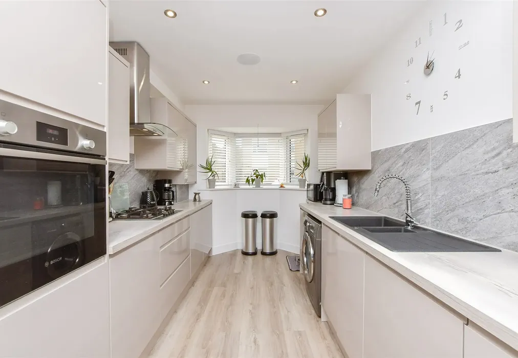 Kitchen - Grange Road, Ramsgate, Kent - Wards of Kent