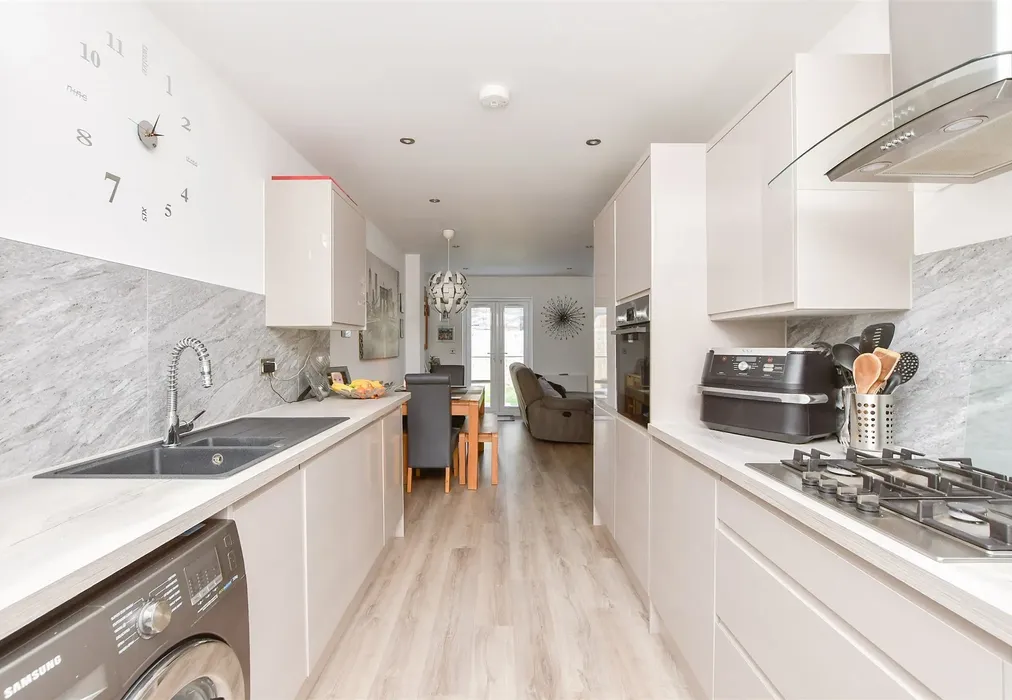 Kitchen - Grange Road, Ramsgate, Kent - Wards of Kent
