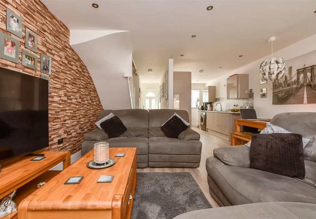 Lounge/Diner - Grange Road, Ramsgate, Kent - Wards of Kent