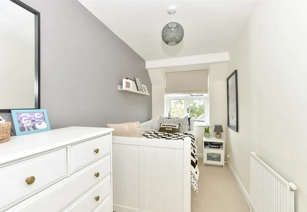 Bedroom 3 - Five Ash Down, Uckfield, East Sussex - Wards of Kent