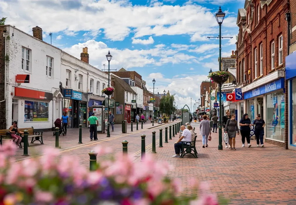 High Street - Chestnut Grove, Borden, Sittingbourne, Kent - Wards of Kent