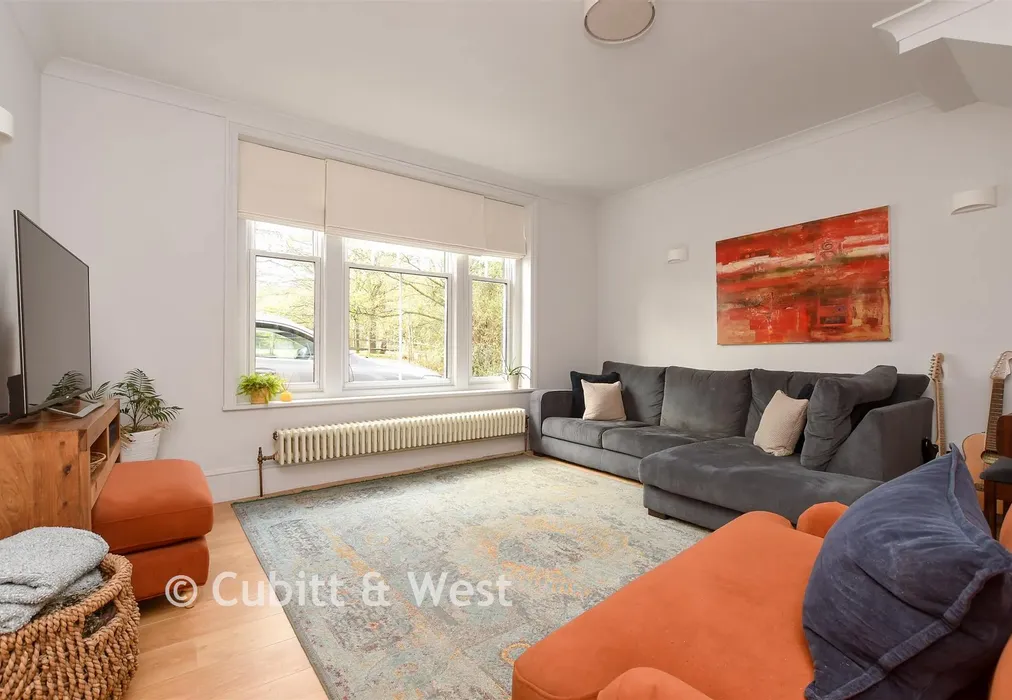 Lounge - Newdigate Road, Beare Green, Dorking, Surrey - Wards of Kent