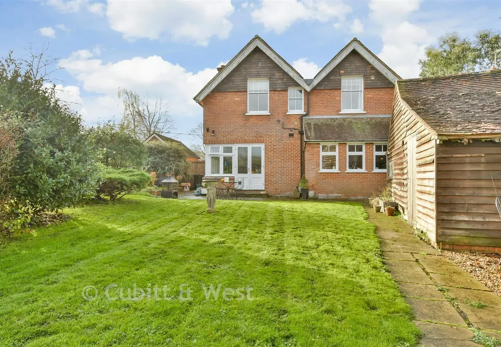 Rear Garden - Newdigate Road, Beare Green, Dorking, Surrey - Wards of Kent