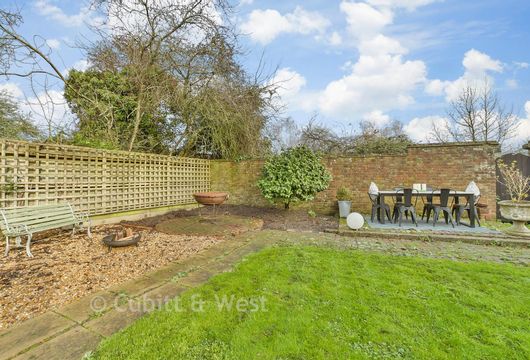 Newdigate Road, Beare Green, Dorking, Surrey - Wards of Kent