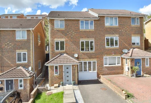 Peacock Rise, Walderslade, Chatham, Kent - Wards of Kent