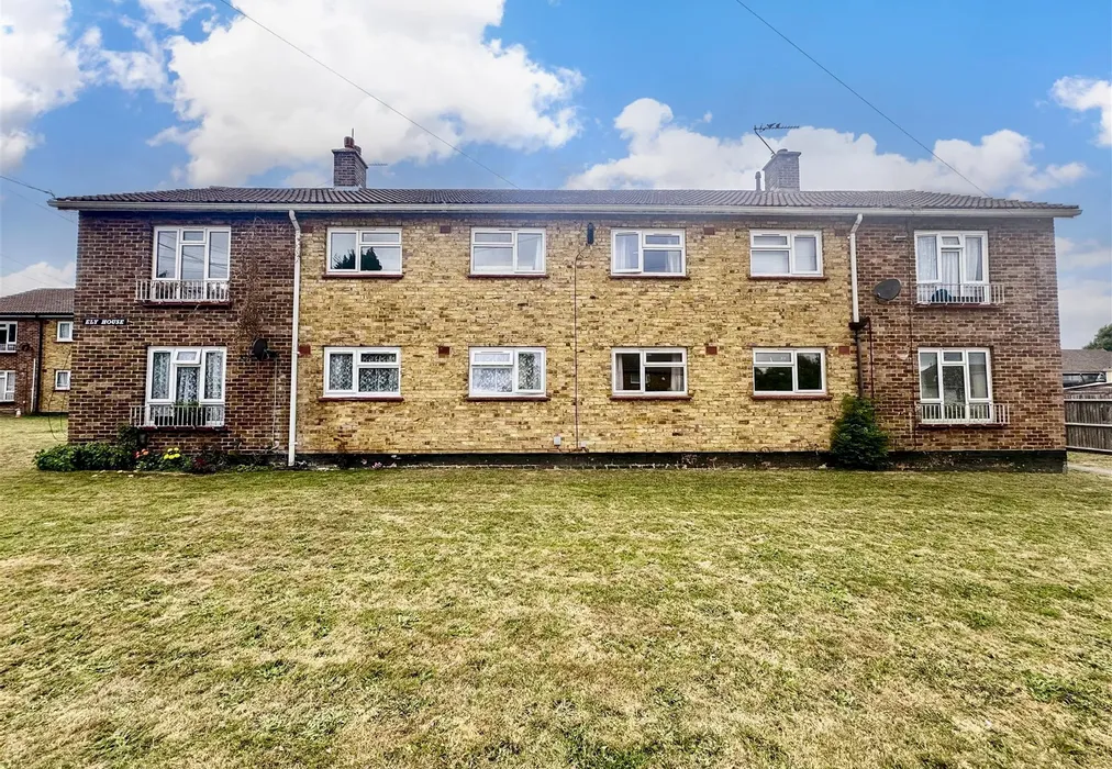 Front - Leicester Road, Maidstone, Kent - Wards of Kent