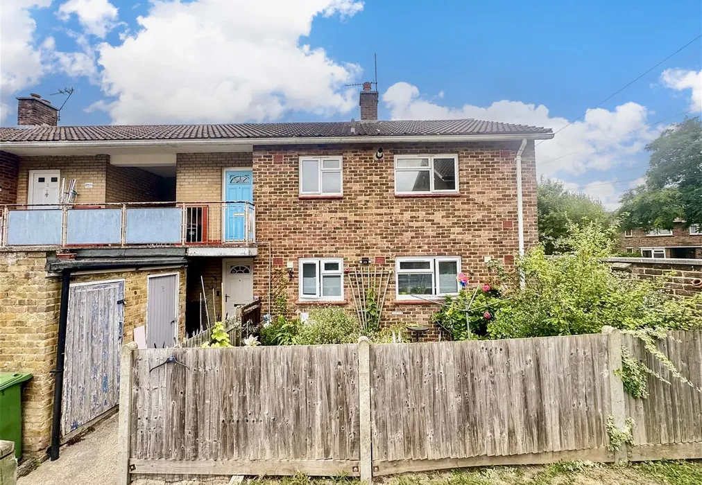 Front - Leicester Road, Maidstone, Kent - Wards of Kent