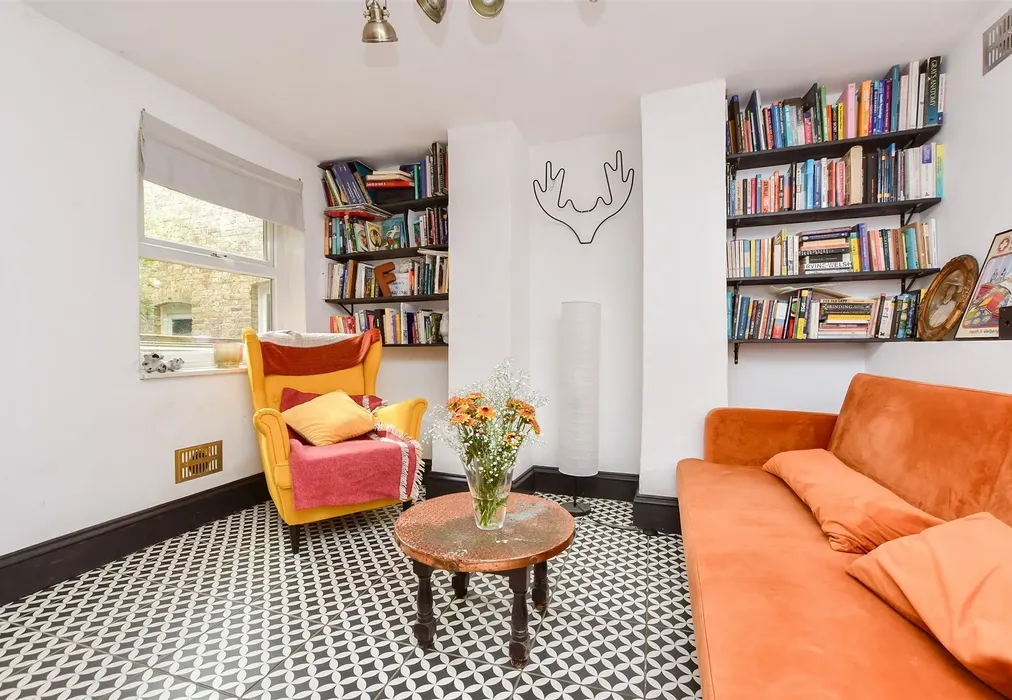 Snug / Office - Dane Hill Row, Margate, Kent - Wards of Kent